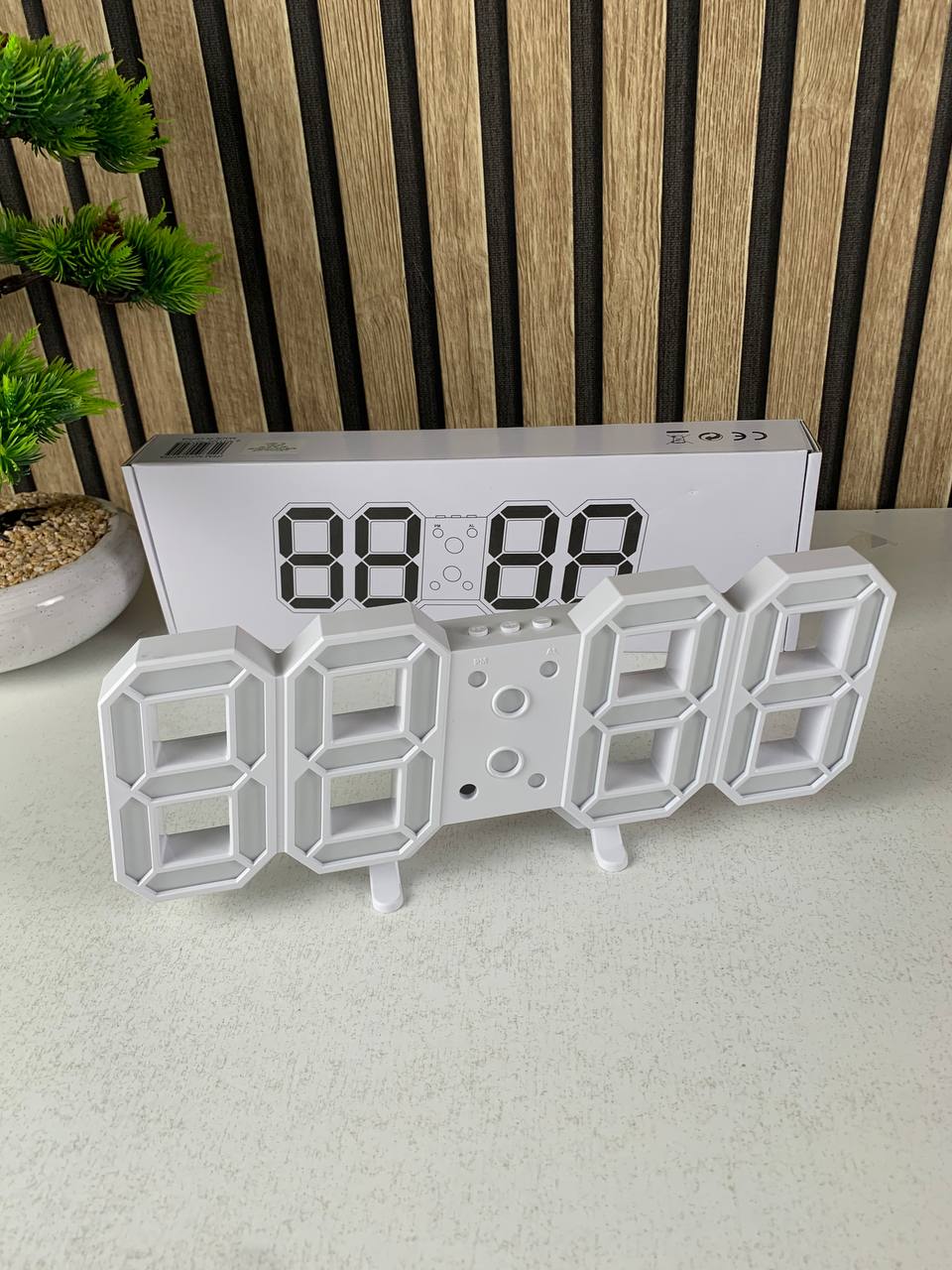 ساعة حائط رقمية LED بيضاء بتصميم ثلاثي الأبعاد – GH0720L 🕒✨ - الصورة 3